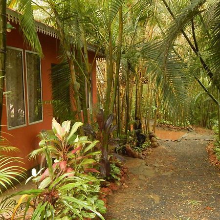 Krishnagiri Sunbird Garden Resort מראה חיצוני תמונה