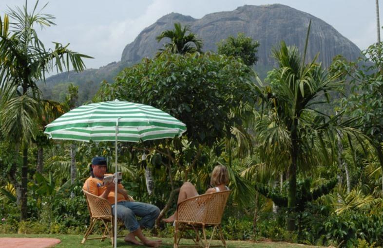 Krishnagiri Sunbird Garden Resort מראה חיצוני תמונה