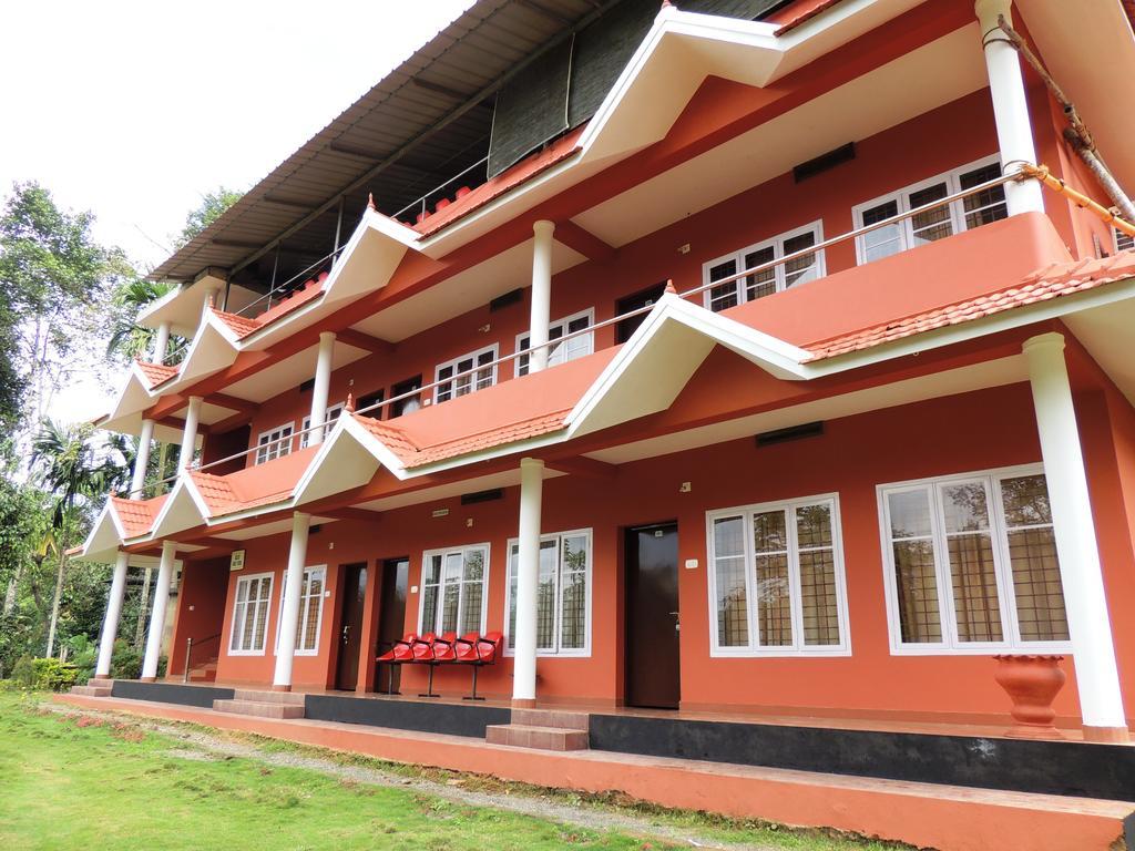 Krishnagiri Sunbird Garden Resort מראה חיצוני תמונה