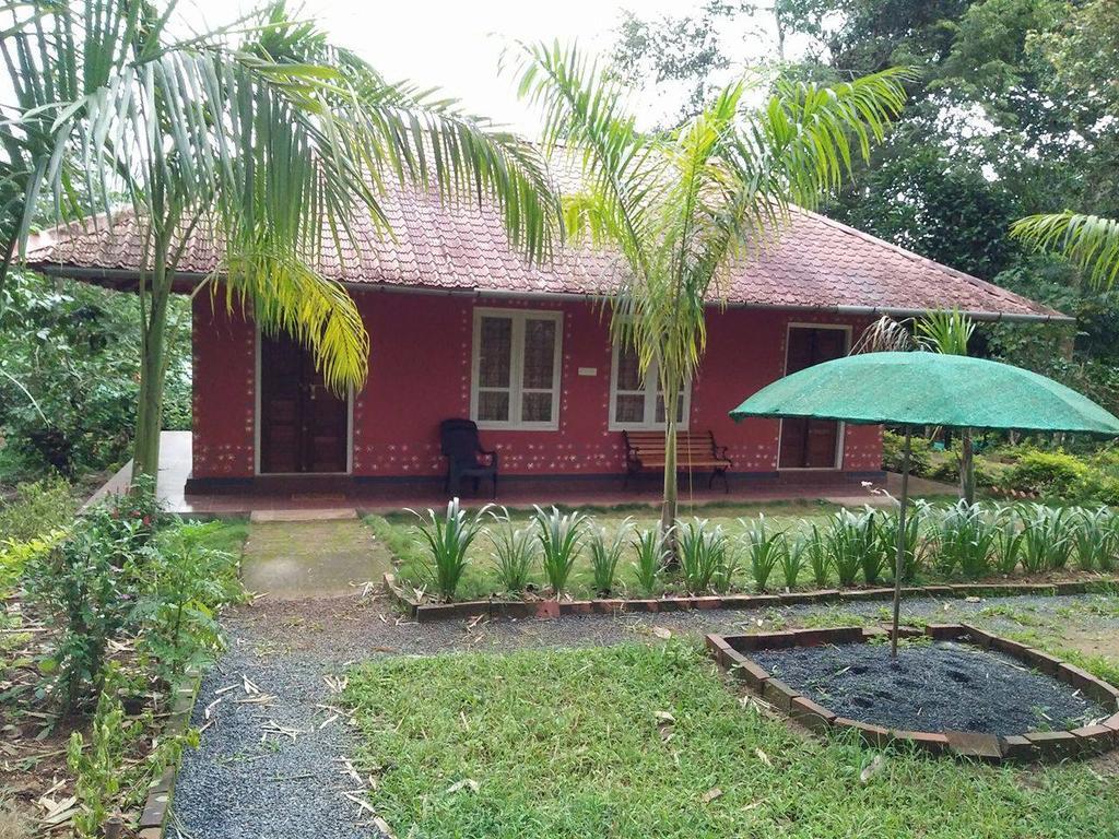 Krishnagiri Sunbird Garden Resort מראה חיצוני תמונה